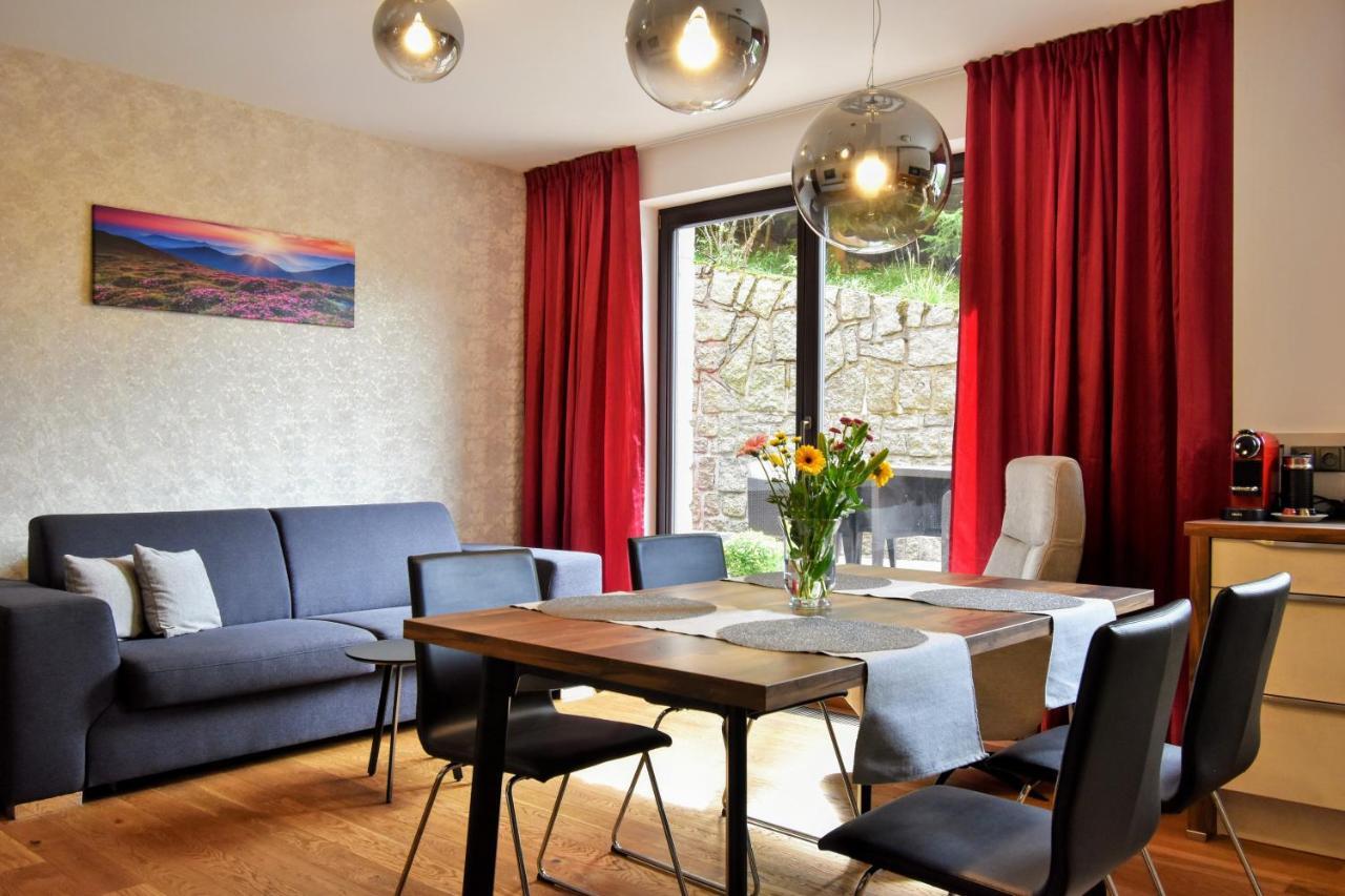 Apartment Adélka 104 with private whirlpool Špindlerŭv Mlýn Extérieur photo